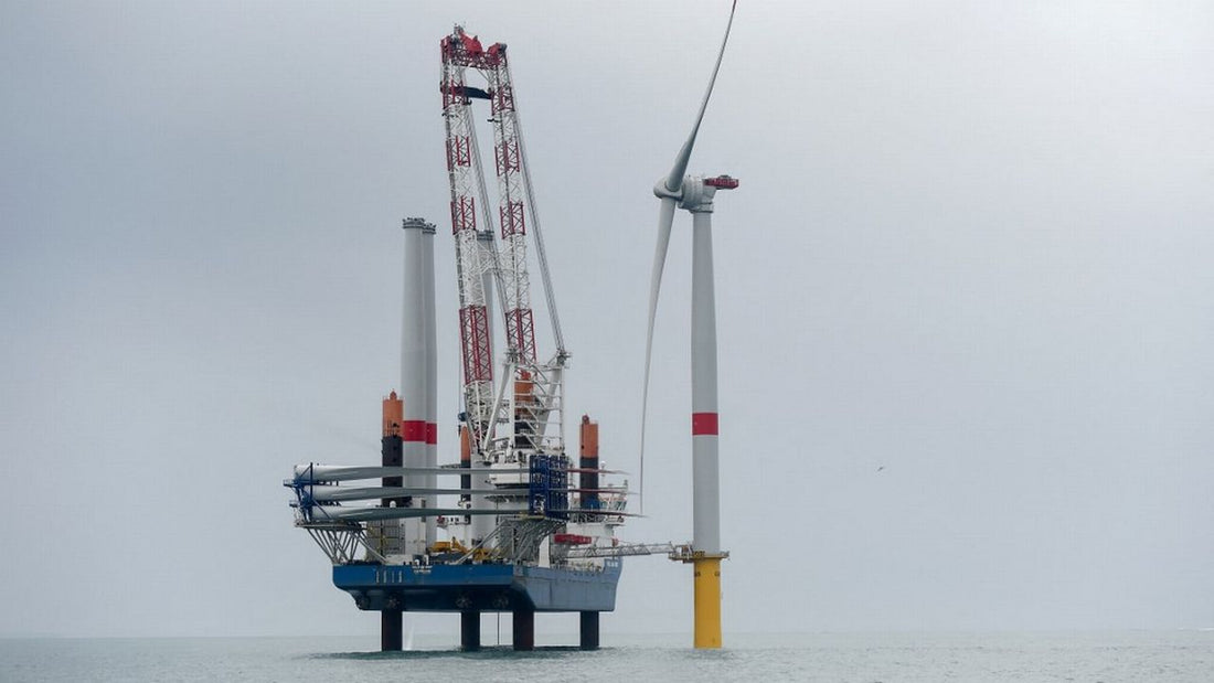 C'est fait ! Au large de Saint-Nazaire, la France produit sa première électricité éolienne en mer - Publié par la RTS Vinsenk prod